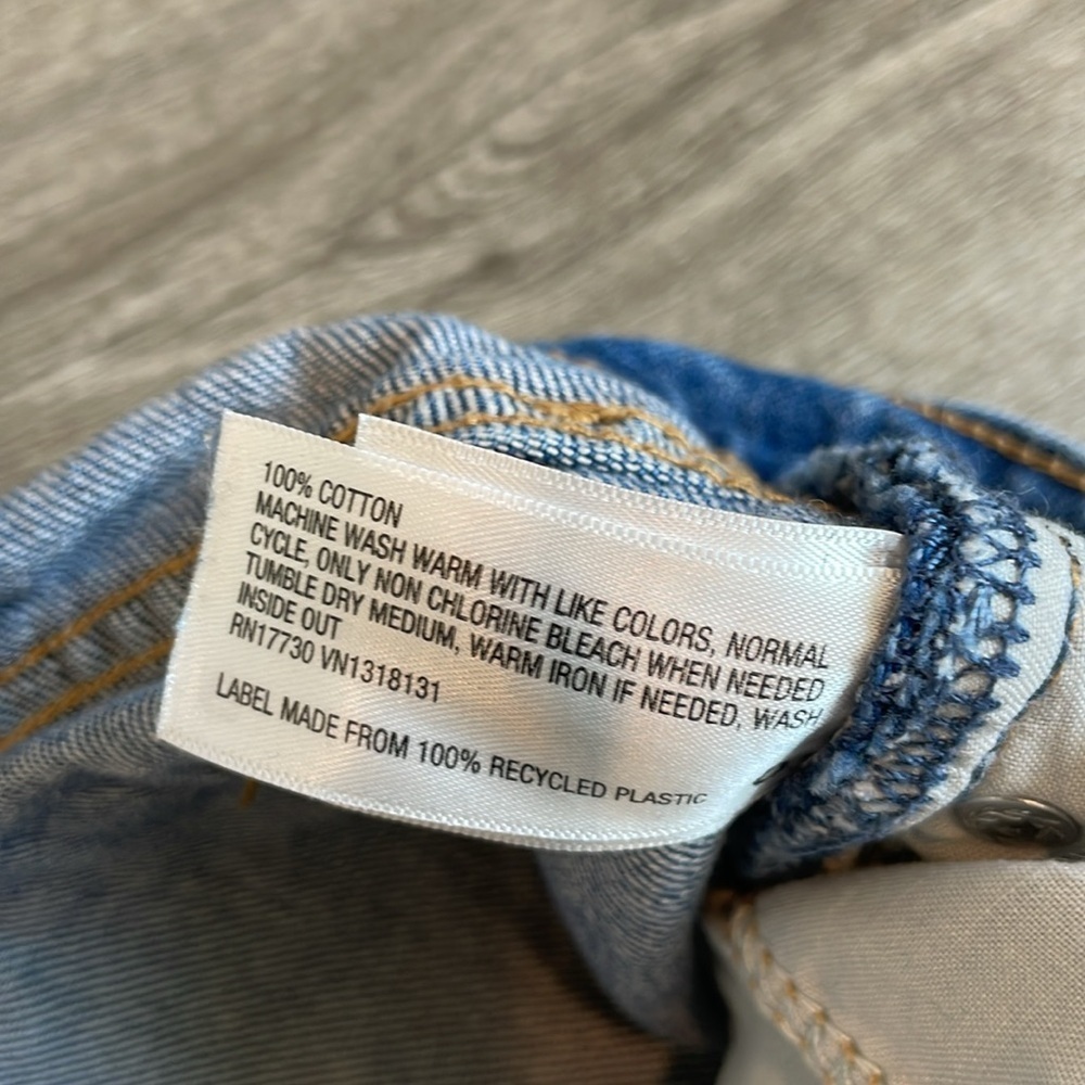 Universal Thread Patchwork Boyfriend Fit Denim Je… - image 4